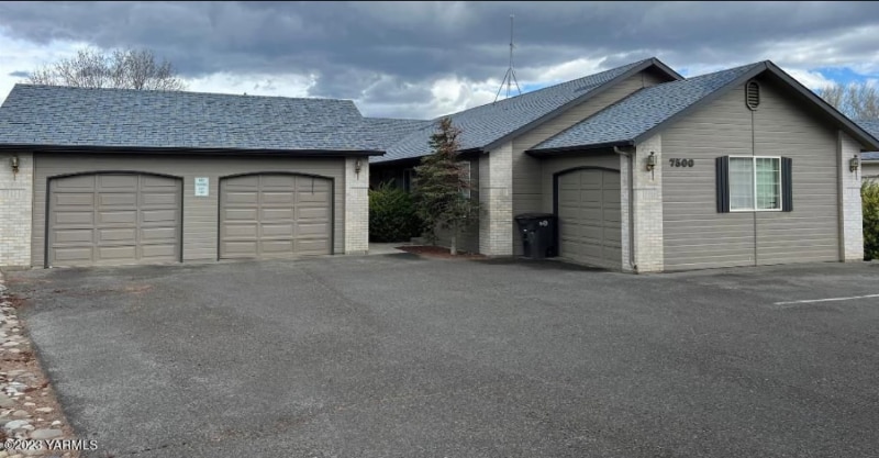 Primary Photo - 7500 Westbrook Ct