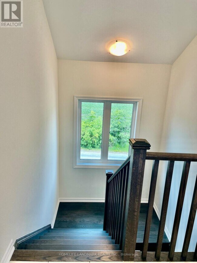 Photo du bâtiment - 3165 Elgin Mills Rd E