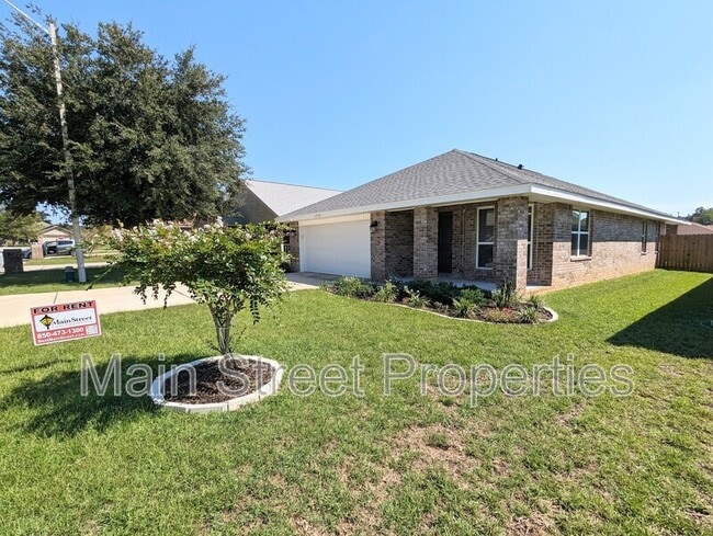 Building Photo - 4723 Frances St