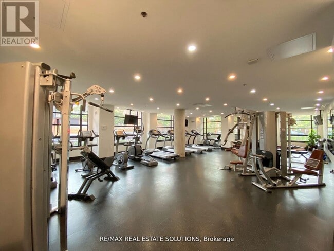 Building Photo - 88 Colgate Ave