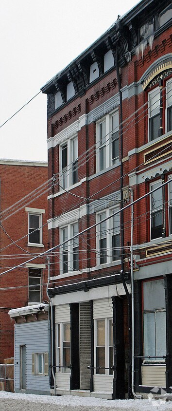 Building Photo - 1044 Marshall Ave