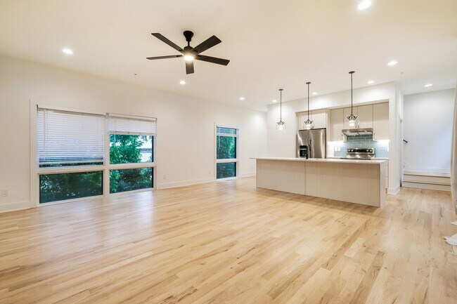 Foto del edificio - 367 Parkway Dr NE
