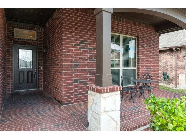 Building Photo - 4624 Lazy Oaks St