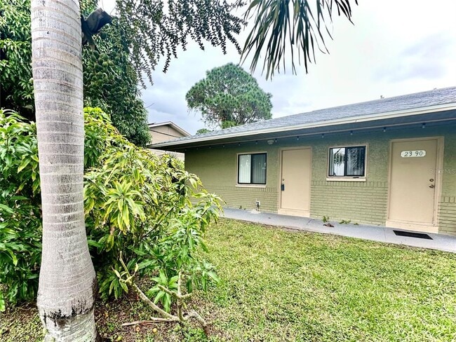 Building Photo - 2360 N Tropical Trail