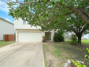 Building Photo - 3079 Hill St