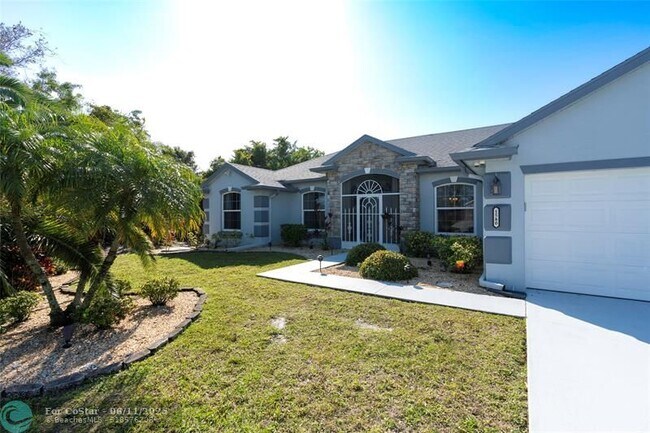 Foto del edificio - 1580 SW Santander Ave