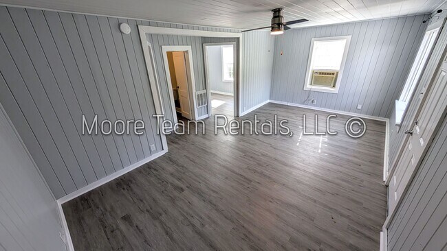 Foto del edificio - Cozy 1-Bed, 1-Bath Home w/ Laundry Hookups!