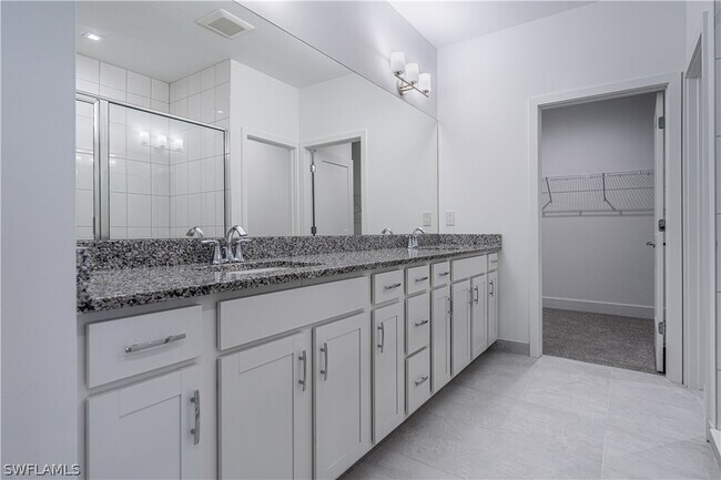 Building Photo - 10918 Preachers Cv Ln