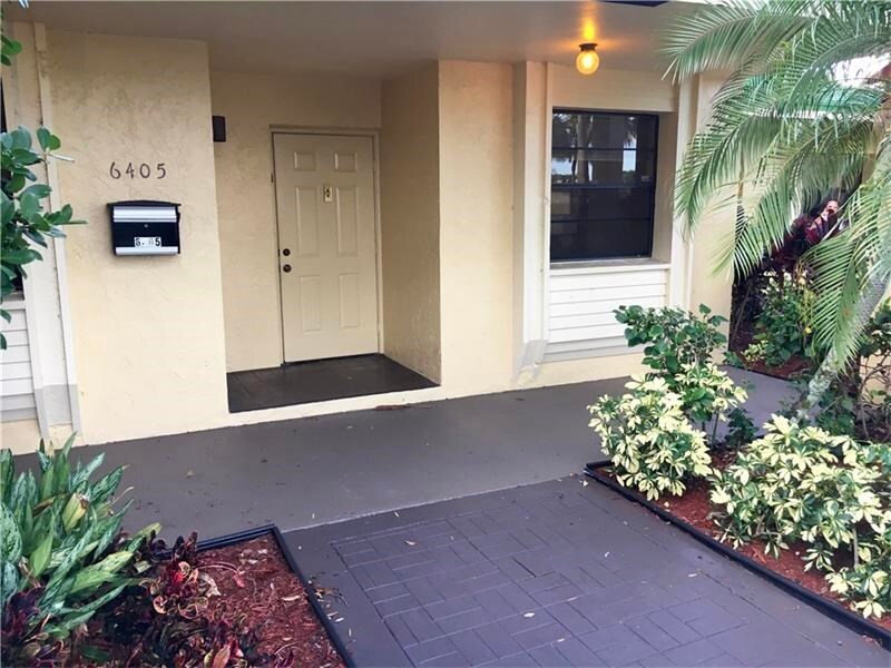 Primary Photo - 6405 W Oakland Park Blvd
