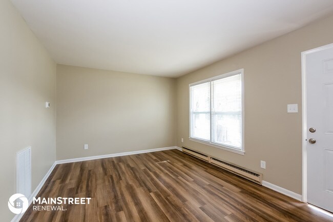 Foto del edificio - 418 W Arrowood Rd