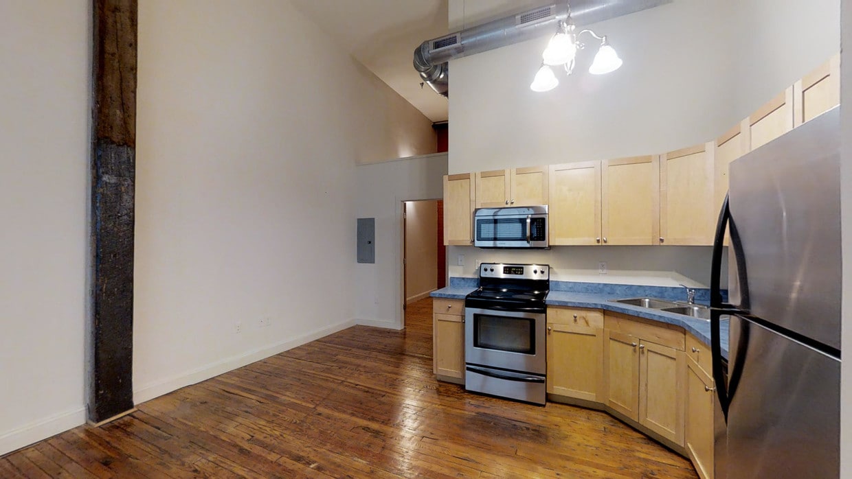 Photo - Iron House Apartments