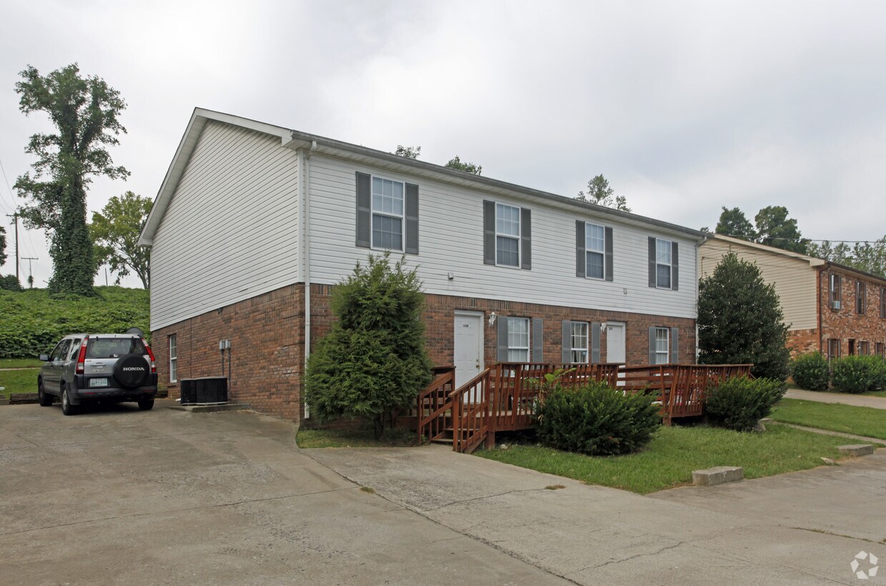 Foto del edificio - 700 Peachers Dr