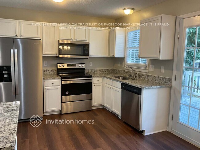 Foto del edificio - 3304 Ferdilah Ln