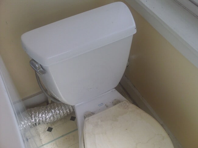 2nd toilet - 1328 Illinois Ave