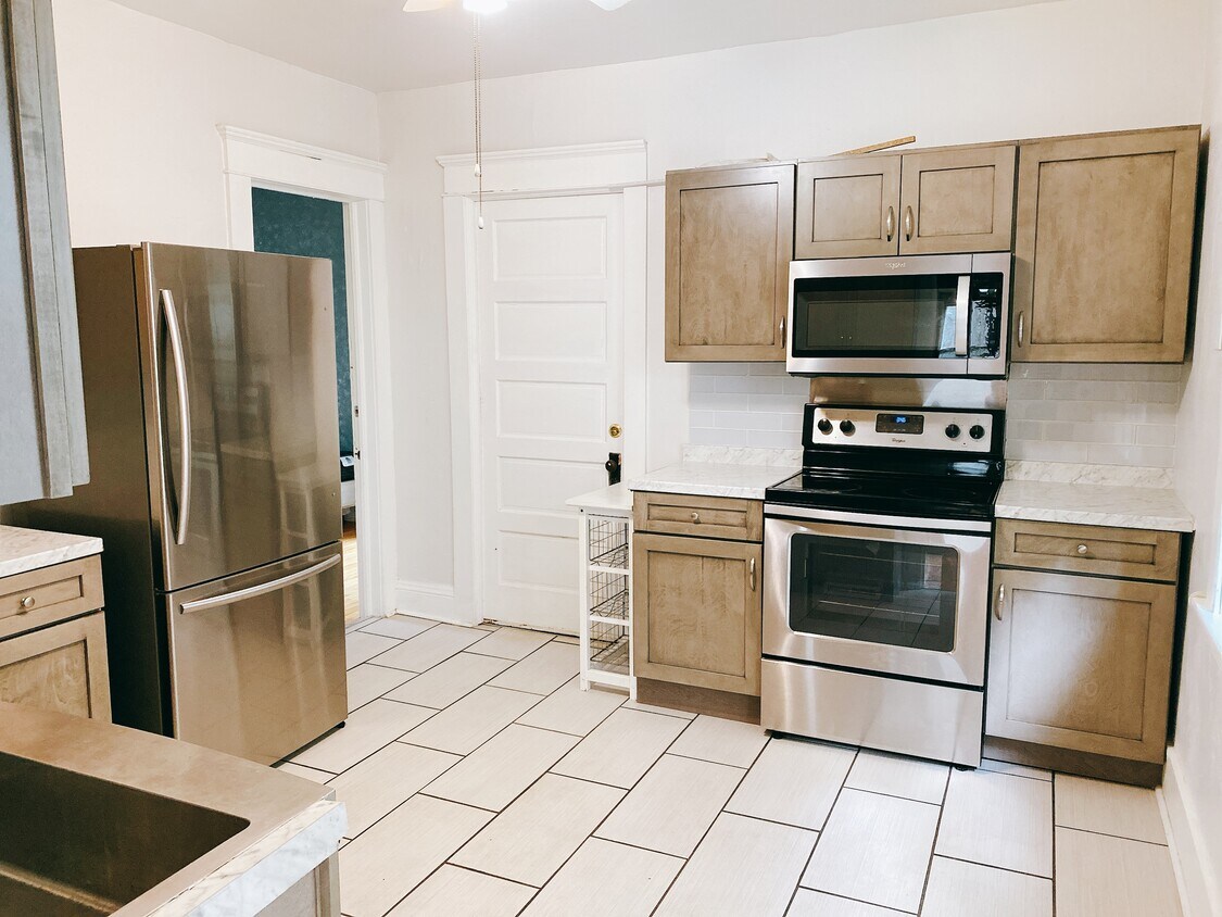 Kitchen - 715 Maryland Ave