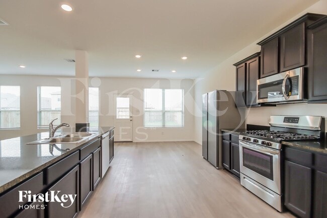 Building Photo - 18940 Caney Frst Dr