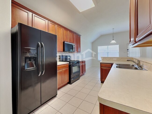 Foto del edificio - 17823 Trophy Deer Ct