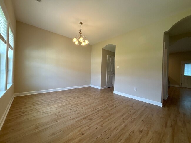 Building Photo - 3 Bedroom and a Bonus Room on Prism!