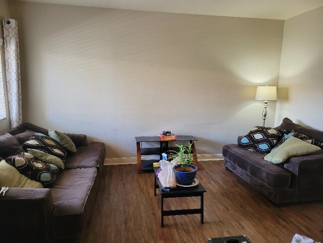 Building Photo - 5250 S Rainbow Blvd