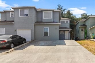 Building Photo - 887 Sagewood Trail