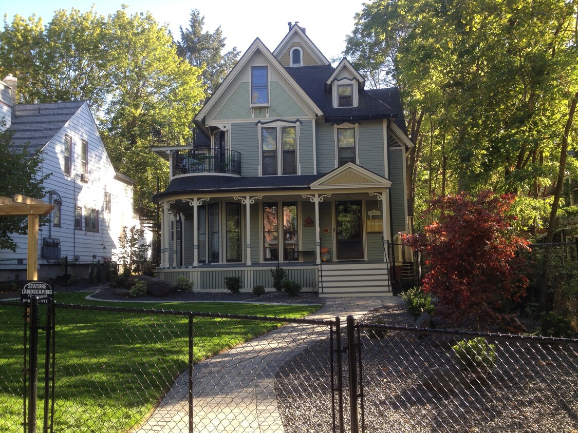 1207 W 7th - 1207 W 7th Ave