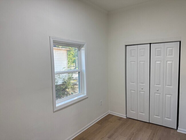 Foto del edificio - 3Bed 2Bath Home