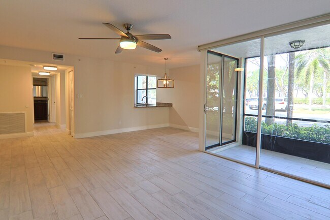 Building Photo - 2025 Lavers Cir