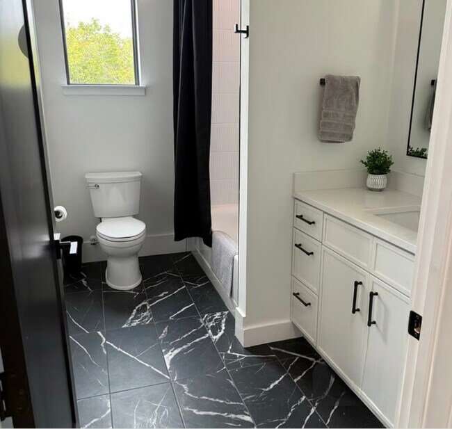 Foto del edificio - 1003 Paradise City Blvd