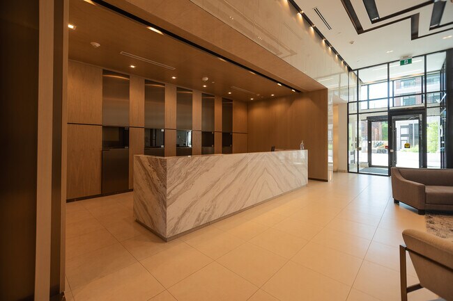 Building Photo - 1 Belsize Dr