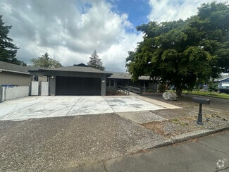 Building Photo - 633 SE 156th Ave