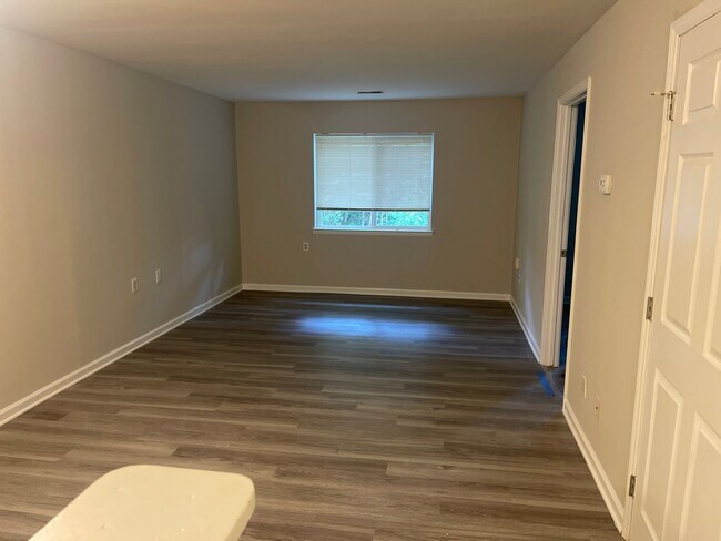 Building Photo - Two bedroom two bathroom Condo in Eagles P...