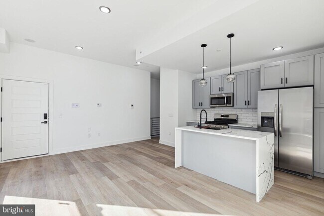 Foto del edificio - 2550 Hope St