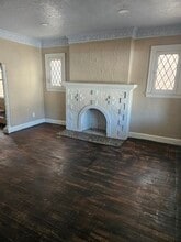 Building Photo - 14033 Cherrylawn St