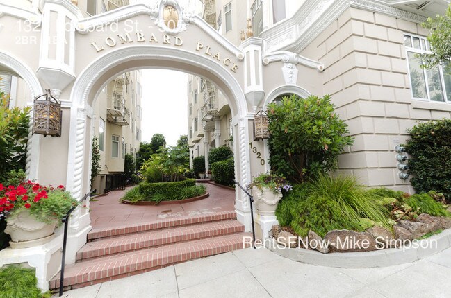 Building Photo - 1320 Lombard St