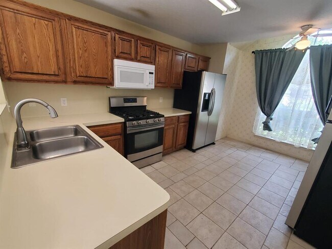 Building Photo - 21435 Park Mill Ln