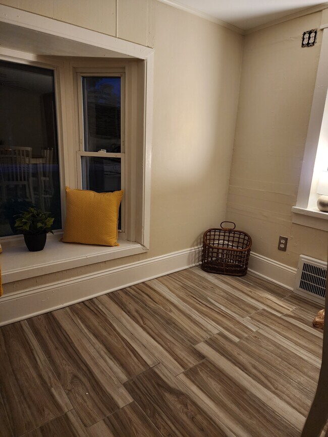 Foto del edificio - 7417 N Vassar Rd