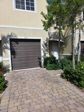 Building Photo - 2765 SW 81st Terrace