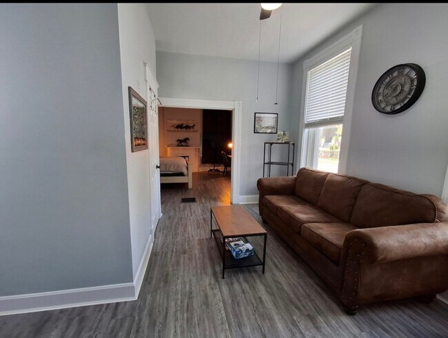 Foto del edificio - Fully Furnished 1 bedroom in Ludlow – All Utilities Included