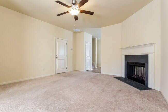 Foto del edificio - 1314 Little Hampton Dr