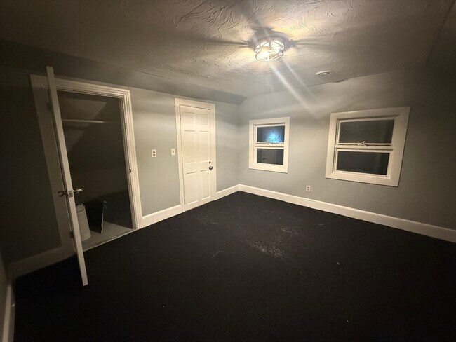 Foto del edificio - 84 Division St