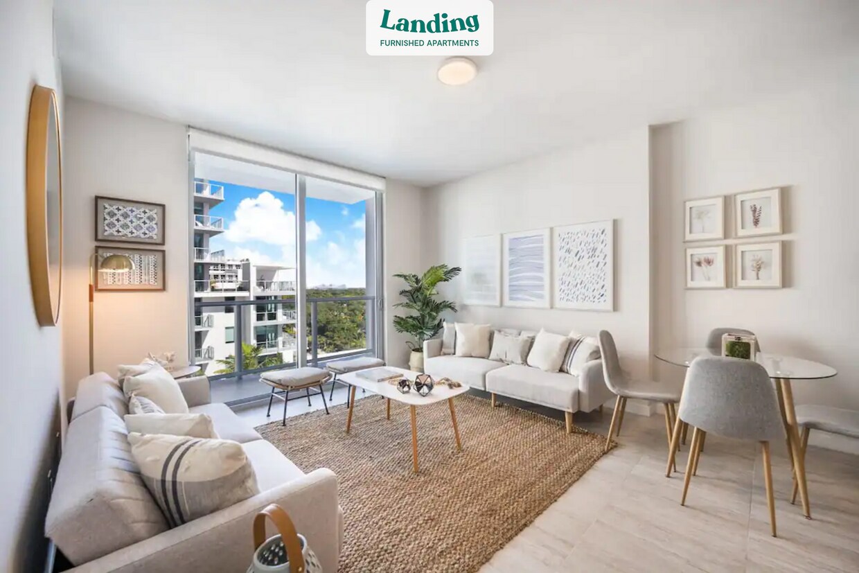 Foto principal - 3900 Biscayne Blvd