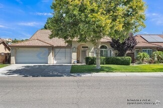 Building Photo - 10034 River Oaks Dr