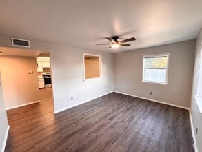 Building Photo - 1050 FM970