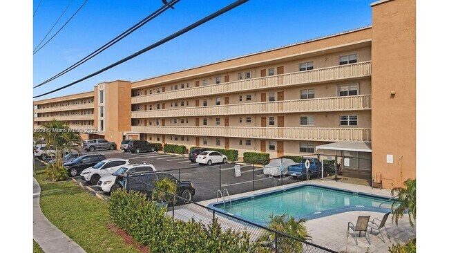 Building Photo - 5100 SW 90th Ave