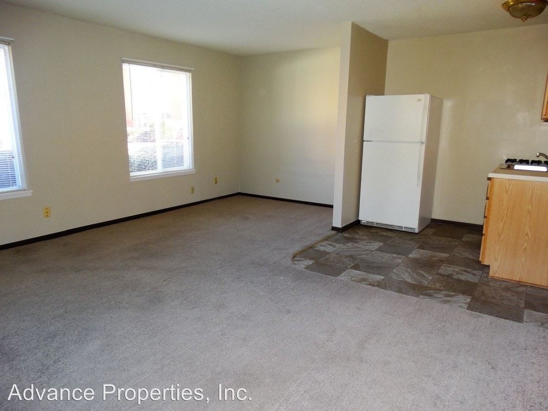 Primary Photo - 309 W 52nd St