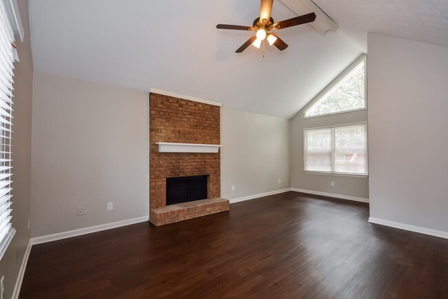 Building Photo - 1589 Cherry Hill Rd SW
