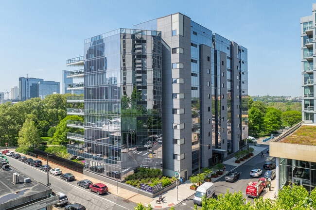 Foto del edificio - 2100 Hamilton St