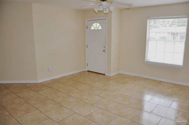 Foto del edificio - 5871 Locust St