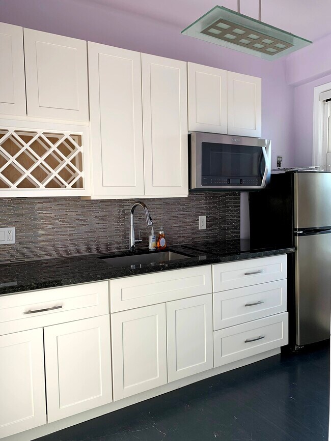 Foto del edificio - 631 O'Farrell St