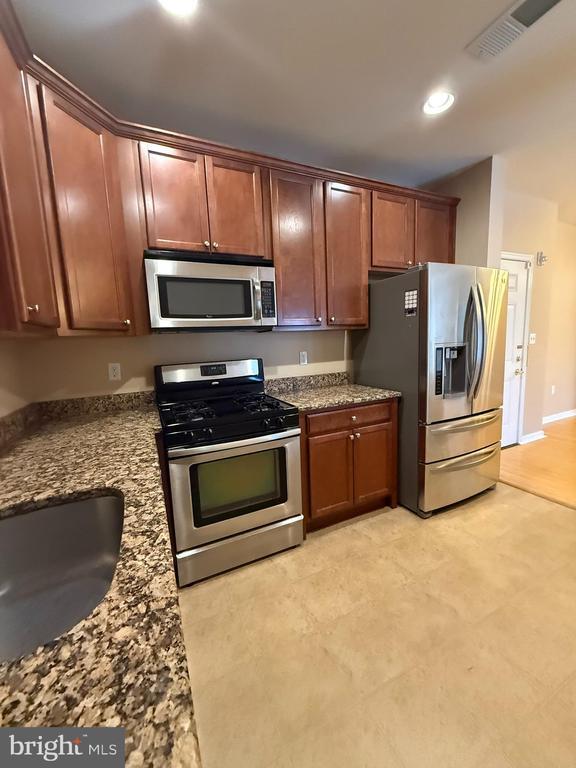 Foto del edificio - 224 Breeders Cup Dr